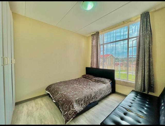 2 BEDROOM APARTMENT FOR SALE IN HONEYDEW